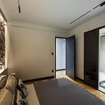 Studio Palace!